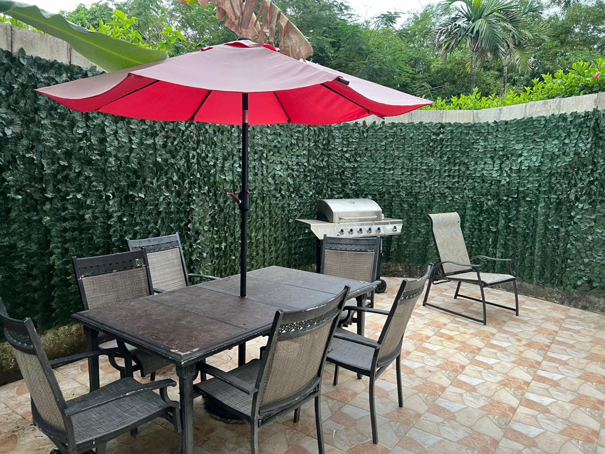 Freandly Three Bedrooms Apartment Сосуа Екстер'єр фото